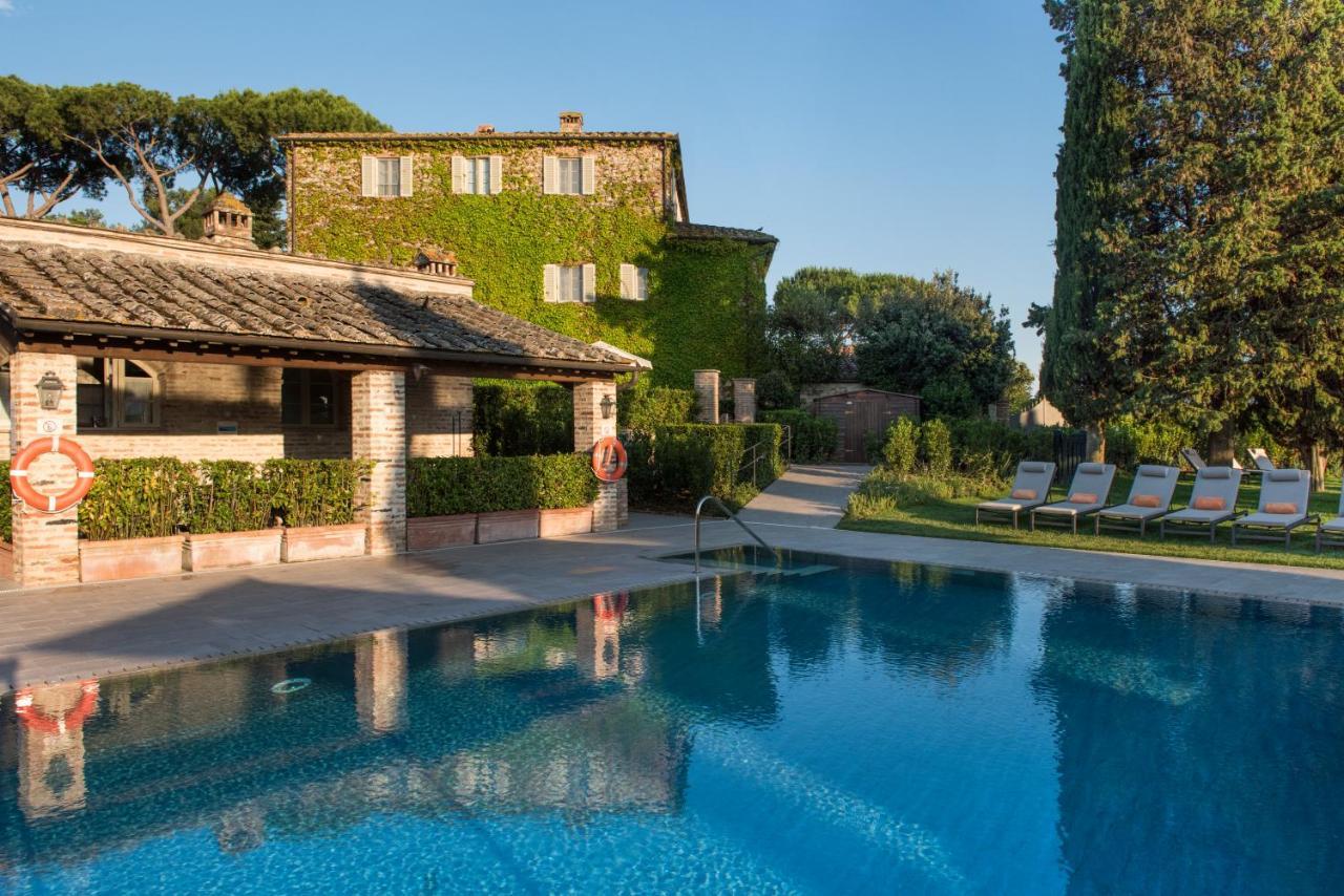 Готель Borgo San Felice Кастельнуово-Берарденґа Екстер'єр фото