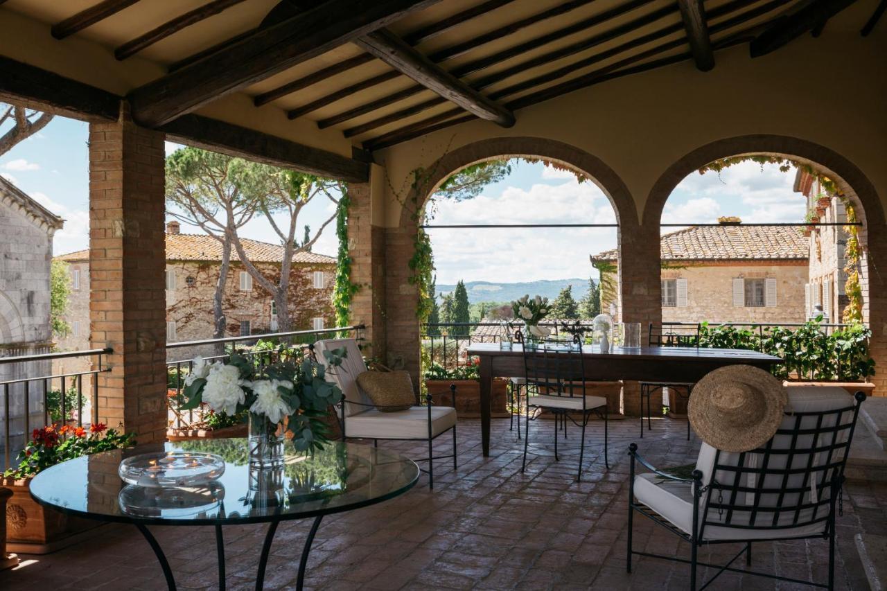 Готель Borgo San Felice Кастельнуово-Берарденґа Екстер'єр фото
