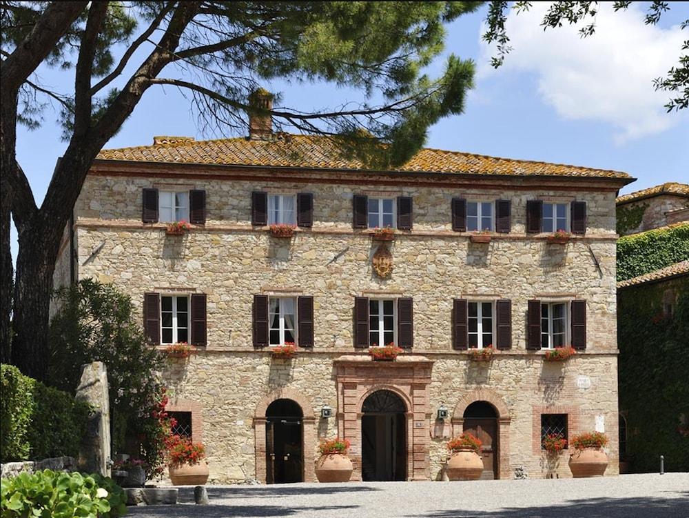 Готель Borgo San Felice Кастельнуово-Берарденґа Екстер'єр фото